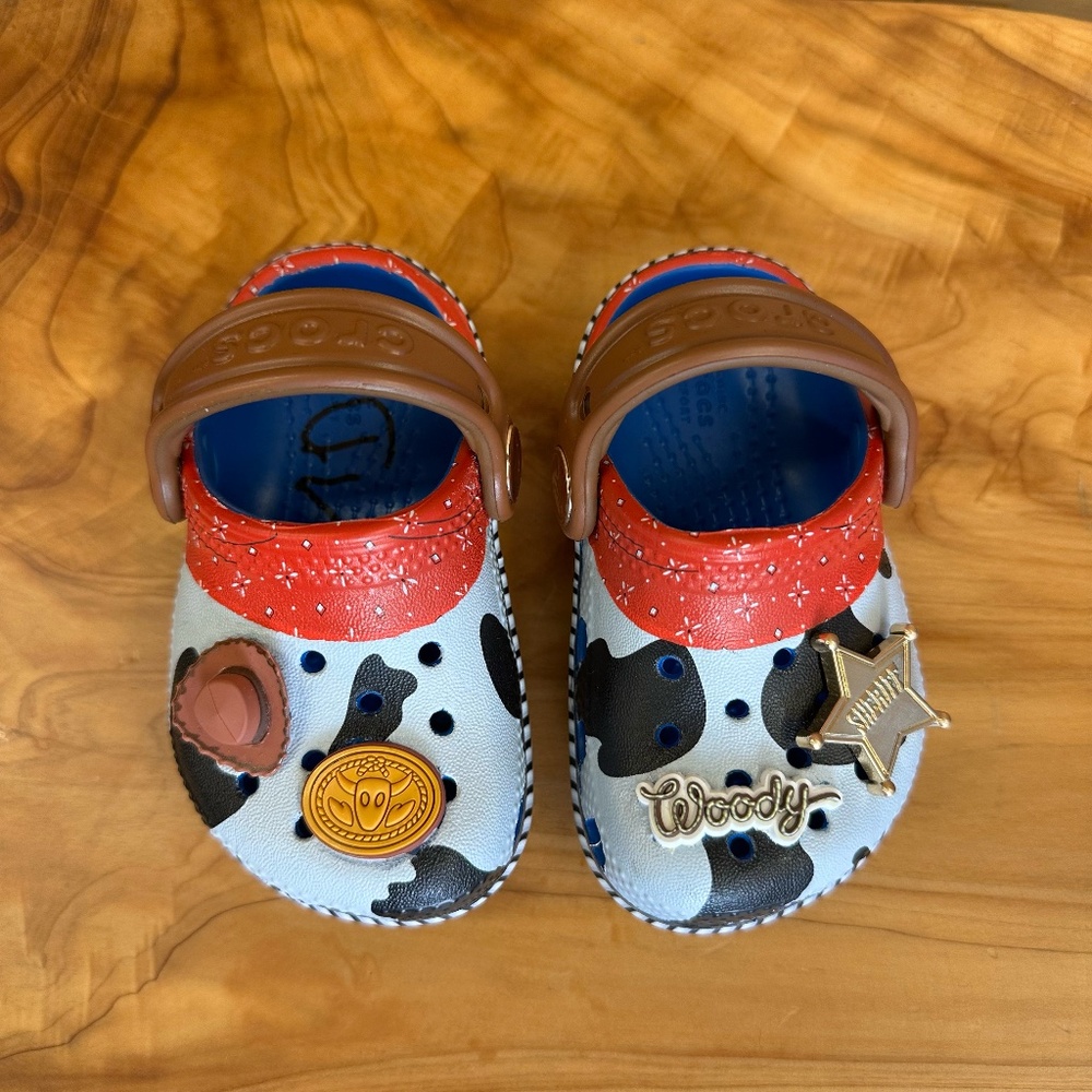 Disney/Pixar's Toy Story Woody Classic Kids Size C4 Clogs by CROCS
